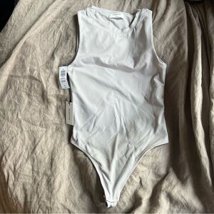 NWT Aritzia Babaton Contour Muscle Tank Bodysuit